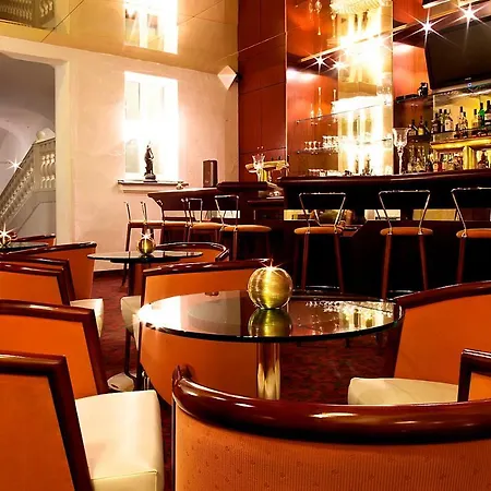 Schloss Hotel 4*